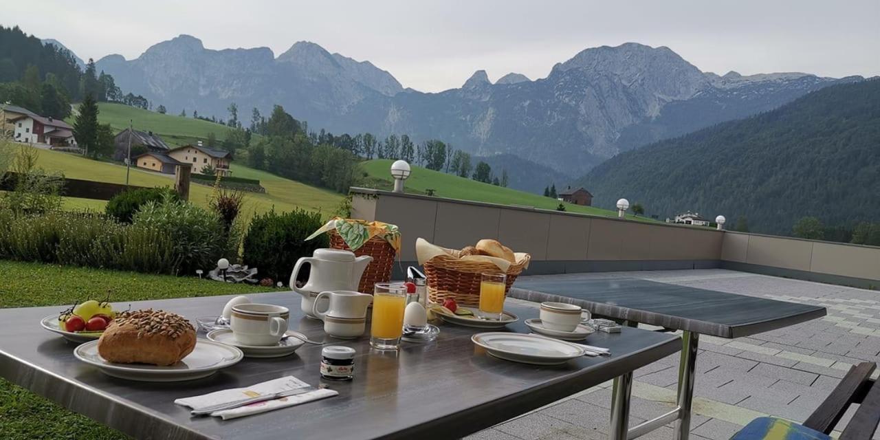 Oberwotzlhof Hotel Pichl  Buitenkant foto