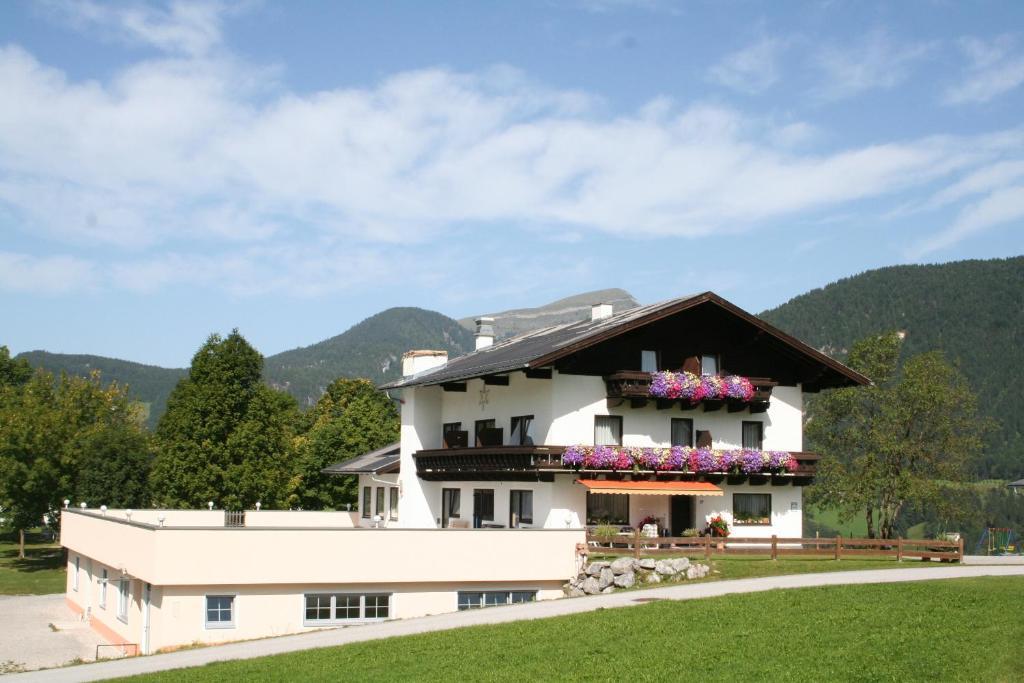 Oberwotzlhof Hotel Pichl  Buitenkant foto
